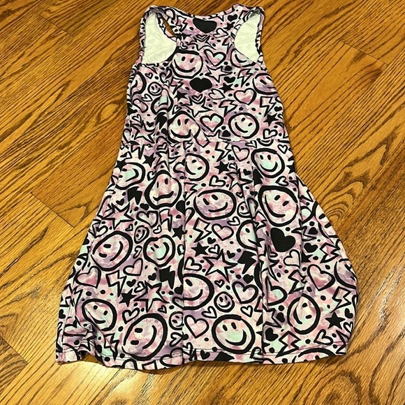 Too Sweet Girl’s Smiley and Hearts Dress Size 8 - Picture 3 of 3